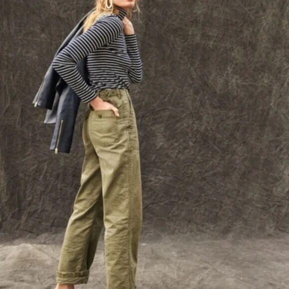 J. Crew Foundry Pant in Herringbone Spanish Moss Green | Size 8 Relaxed Utility - Picture 14 of 14